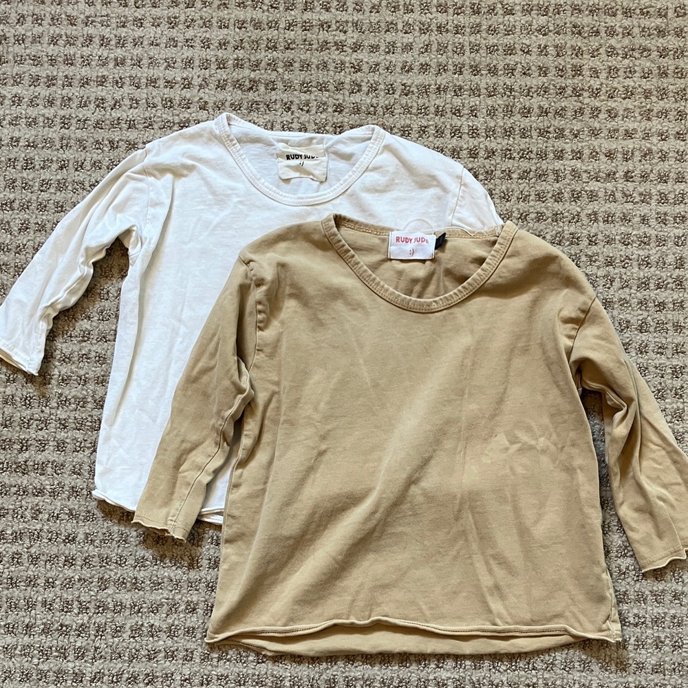 #41 Rudy Jude Cream and Tan Long Sleeve Kids Tees size 6/7